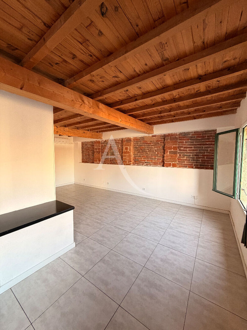 Location Appartement Location / Vaste duplex 97m2, 3 chambres Perpignan secteur Torcatis. Perpignan