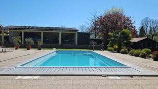  Villa � vendre 9 pi�ces 220 m�