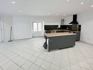  Immeuble à vendre 4 pièces 192 m²