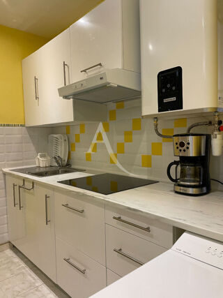 Appartement à louer 3 pièces 46 m²