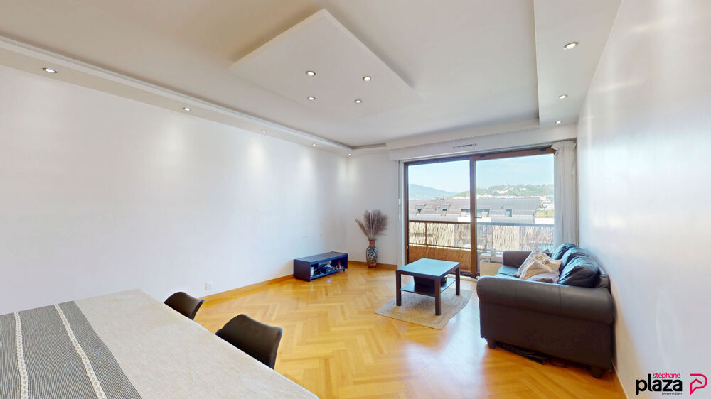 Appartement T4 de 93 m² avec garage