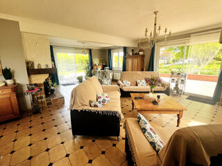  Maison � vendre 6 pi�ces 197 m�