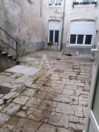  Immeuble � vendre 390 m�