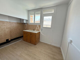  Appartement  louer 4 pices 68 m