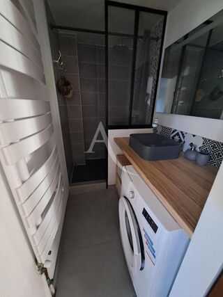  Appartement à louer 2 pièces 54 m²