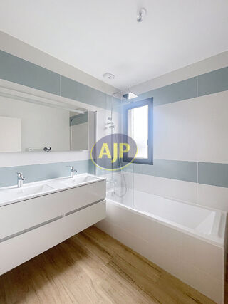  Maison � vendre 4 pi�ces 105 m�