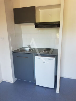  Appartement  louer 1 pice 21 m Les sables d olonne