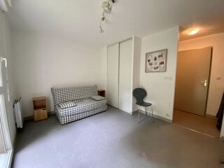  Appartement à louer 1 pièce 22 m²
