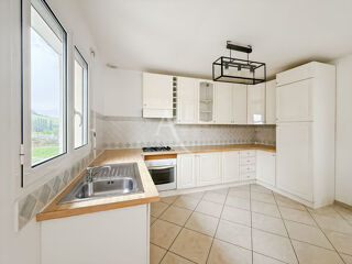  Maison à louer 4 pièces 104 m²