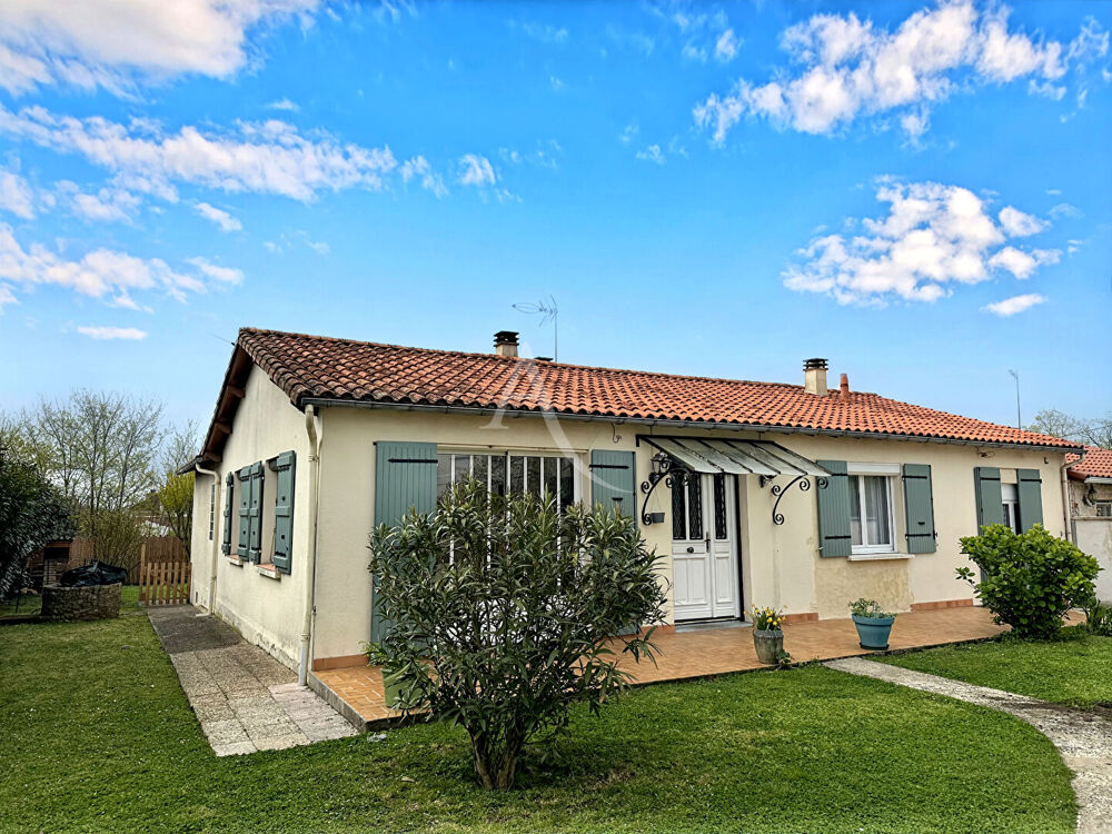 Maison de plain-pied à Rochefort .126 m² .Secteur Merleau Ponty