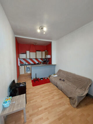  Appartement à louer 2 pièces 33 m²