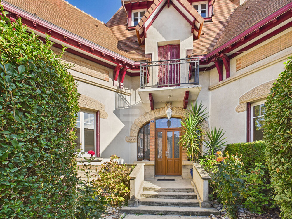 Vente Maison Coup de coeur pour cette superbe maison de maître Fismes