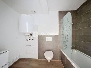  Appartement à louer 2 pièces 40 m²