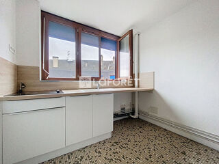  Appartement à louer 2 pièces 49 m²