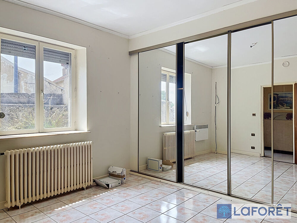 Vente Maison Maison Nogent  7 pièce(s) 202,65 m2 Nogent
