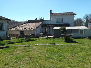  Immeuble à vendre 7 pièces 120 m²