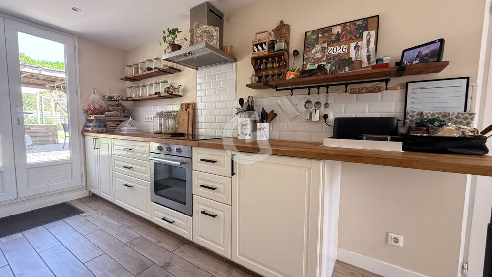 MAISON - 5 PIECES - 123 M² - A VENDRE - LE BERNARD