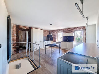  Maison à louer 5 pièces 124 m²