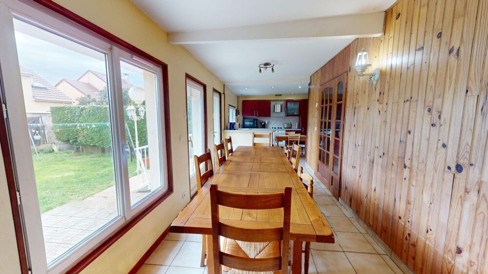 Vente Maison Maison 8 pièces (124 m²) en vente proche de Tournan-en-Brie Presles en brie