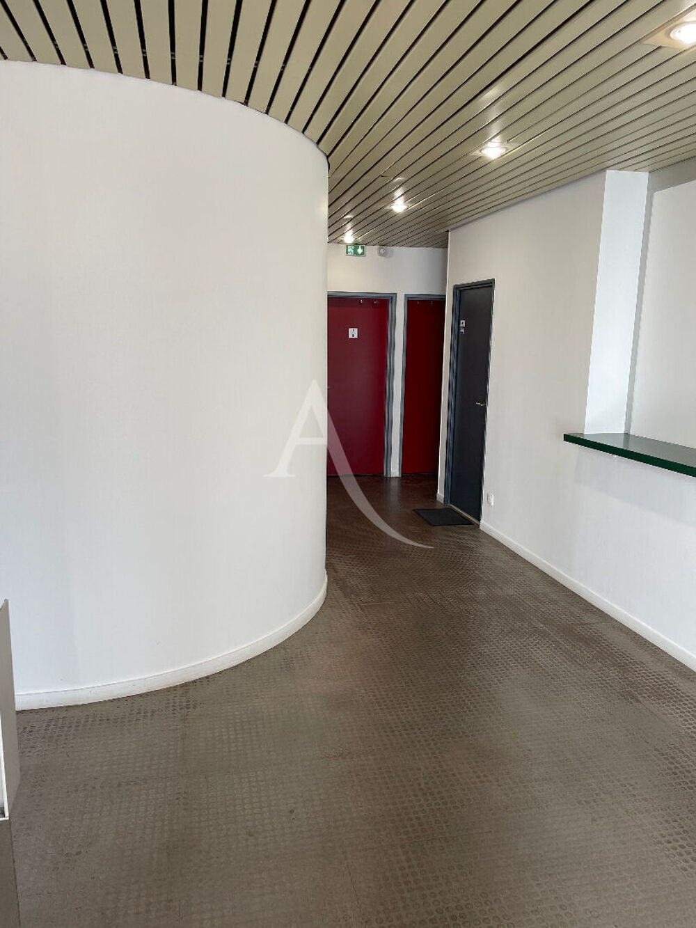   Bourg-en-Bresse Bureaux à louer centre ville - 125 m² + 2 Parkings Bourg en bresse