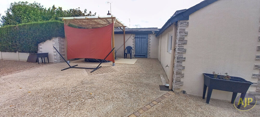 CHATEAUBRIANT : CHARMANTE MAISON de 84 m²