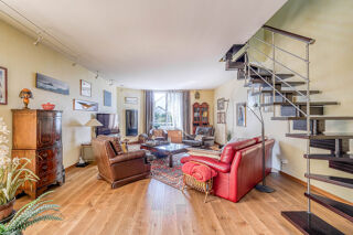  Immeuble à vendre 7 pièces 