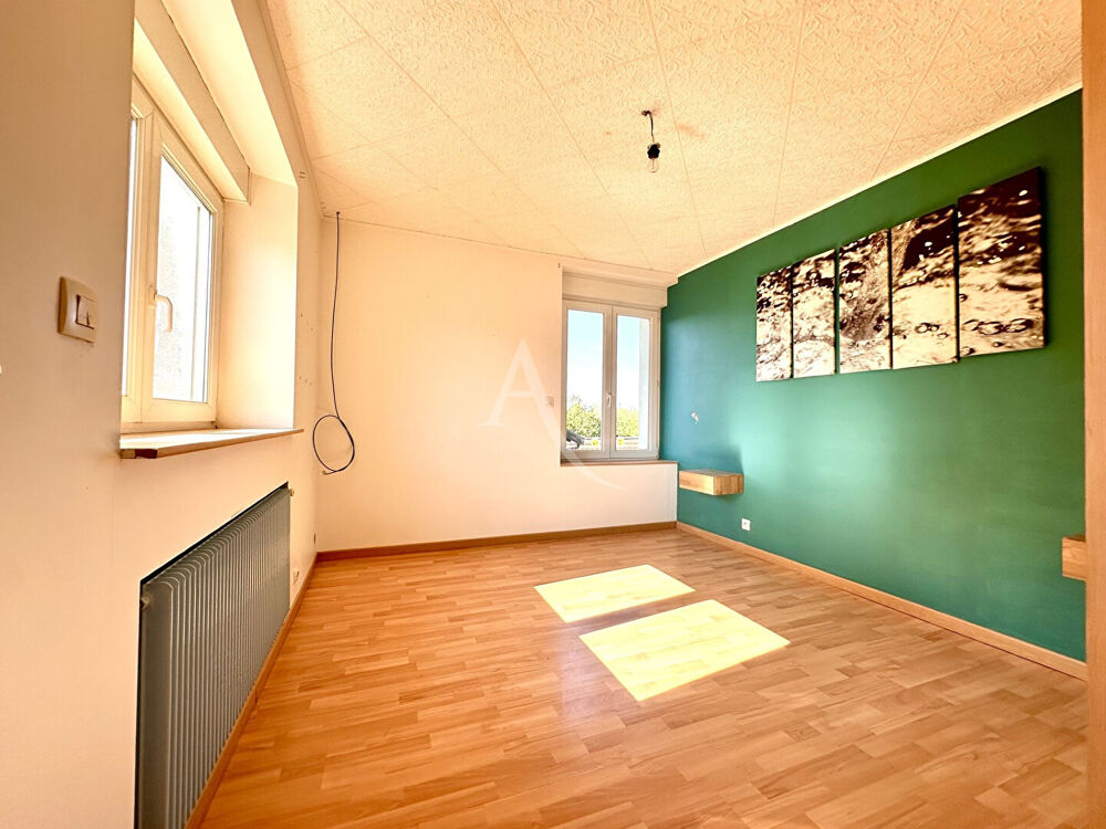 Vente Maison Maison Mouacourt 5 pièce(s) 138.75 m2 Mouacourt