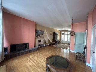  Maison à vendre 8 pièces 217 m²