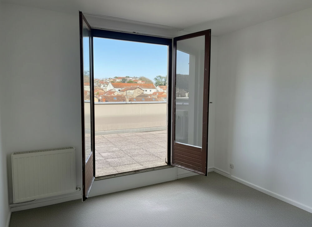 Appartement T3 avec terrasse et garage Centre-ville de Cahors