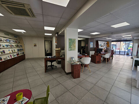 Local commercial Le Pont De Beauvoisin 128 m2 1162 38480 Le pont de beauvoisin