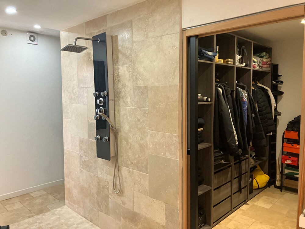 � vendre  Maison Tourrettes (83440)