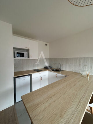  Appartement à louer 1 pièce 22 m²