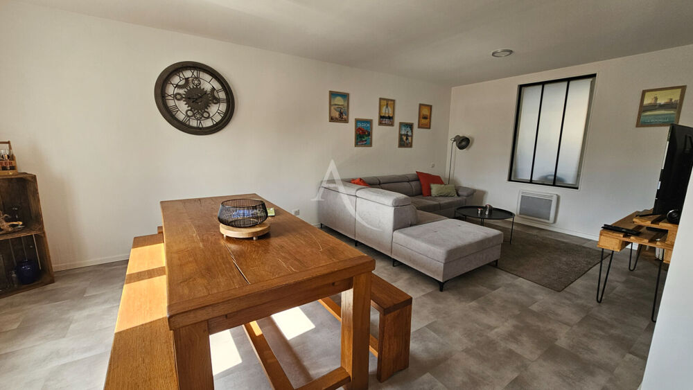 Vente Maison MAISON RÉNOVÉE À 10 MINUTES DE LA MER AVEC COUR ET STATIONNEMENT Saint nazaire sur charente