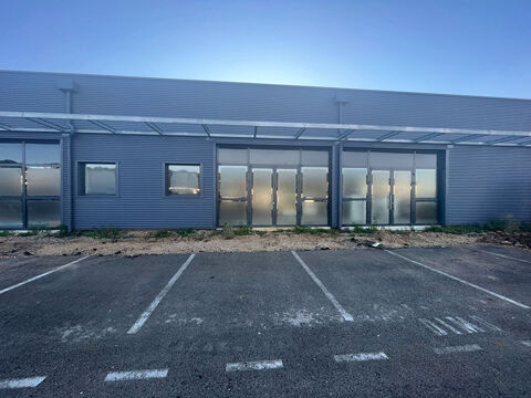   Local commercial 174M² - ZAC ECOLE-VALENTIN 