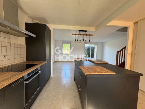   Villa T4 avec jardin et garage. Maison - 4 pièce(s) - 84 m²