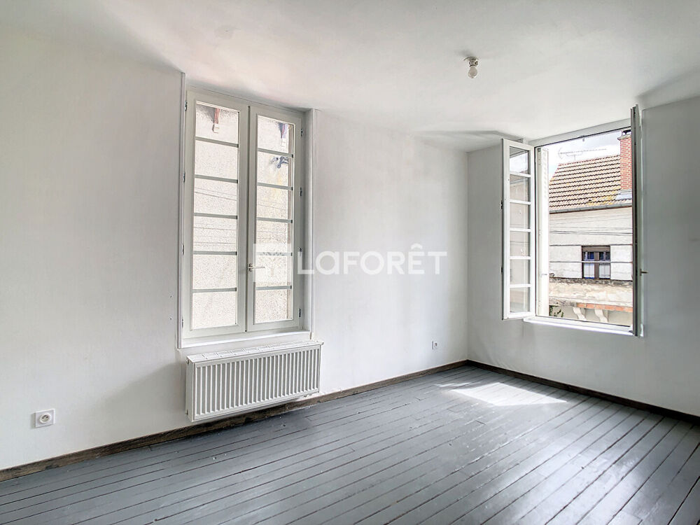 Location Appartement Appartement 3 pièces - 62.80m² Vouziers
