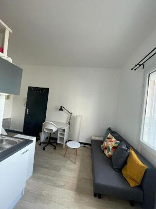  Appartement à louer 1 pièce 16 m²