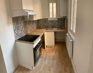  Appartement à louer 3 pièces 50 m²