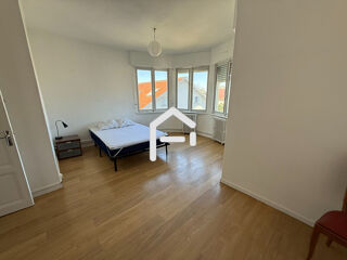  Appartement � louer 4 pi�ces 100 m�