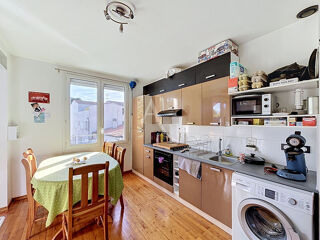 Immeuble à vendre 8 pièces  Aytre