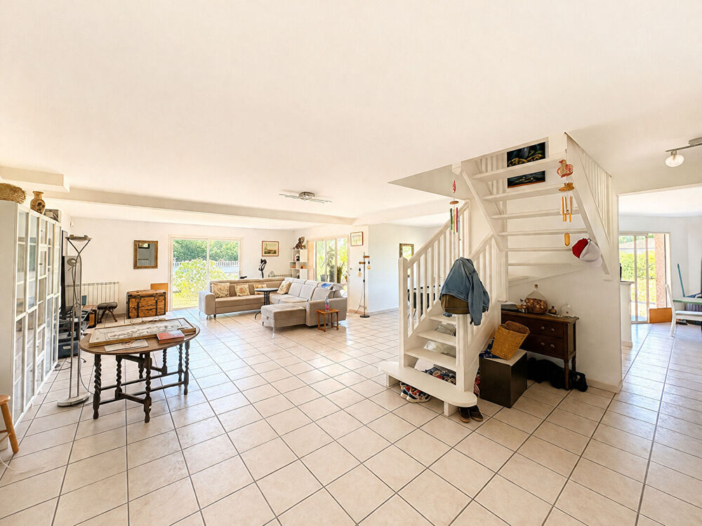 Maison Carbonne 6 pièce(s) 214 m2