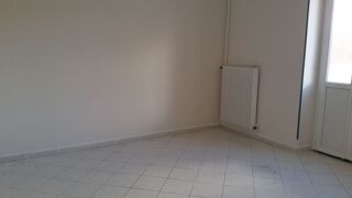  Appartement à louer 2 pièces 57 m²