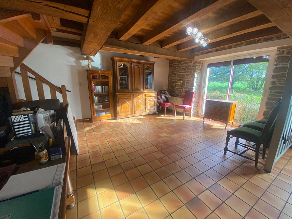 Longère de 200 m² à St Servant s/oust (56120)