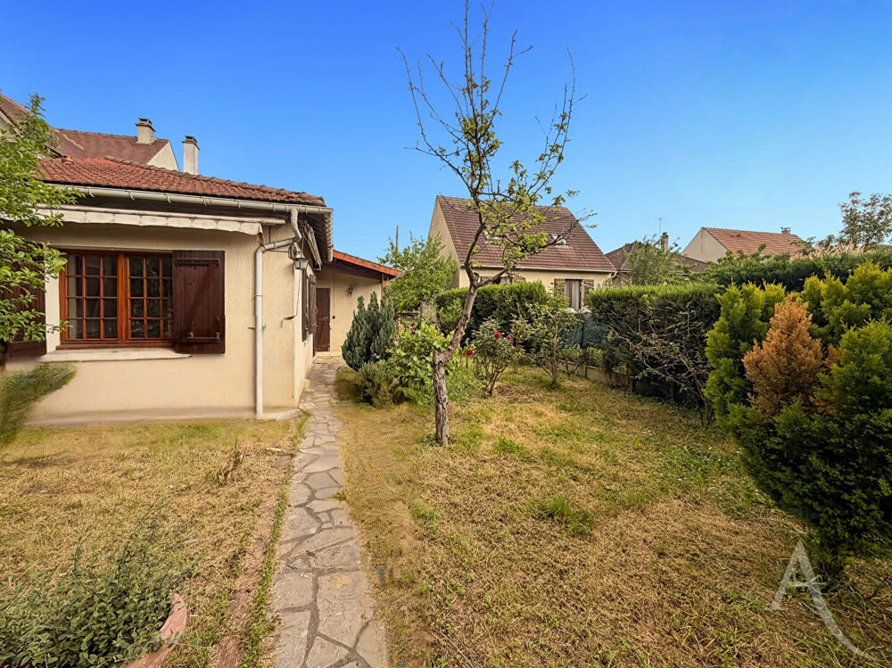 Maison plain pied 5 pièces 114 m2