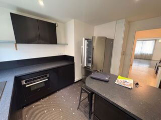  Appartement � vendre 4 pi�ces 93 m�