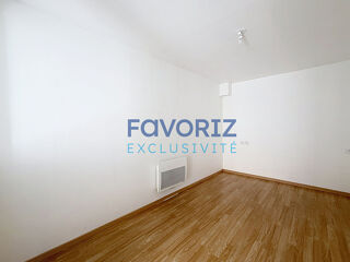  Maison à louer 3 pièces 97 m²