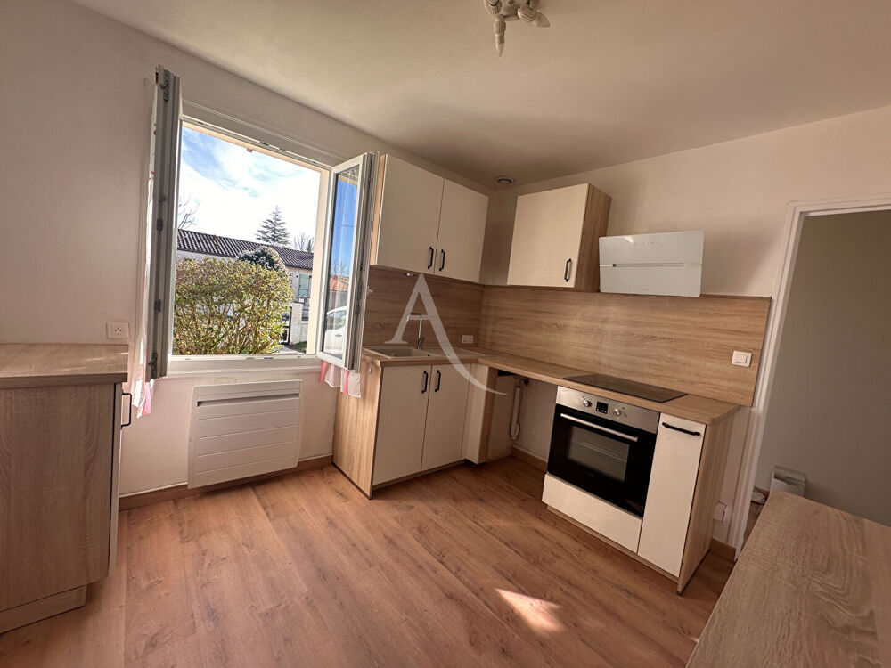Vente Maison À vendre - Belle maison de plain-pied à Saintes (Rive Gauche) Saintes