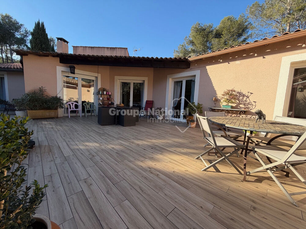 Vente Maison Langlade Villa 4chbres bureau sur 1607m2 avec piscine Langlade