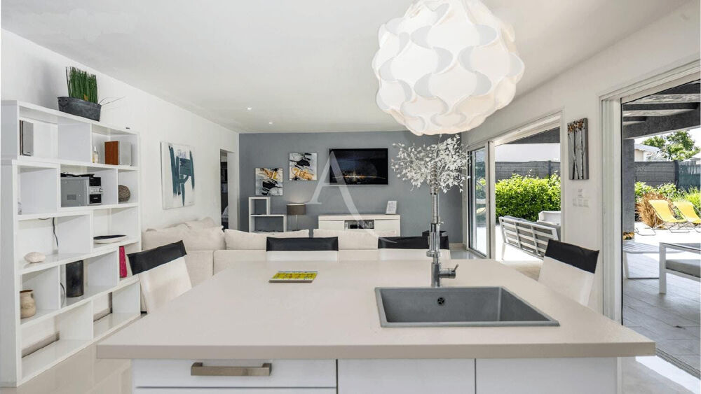Vente Maison Magnifique Ensemble Immobilier Meublé : Maison Principale + Dépendance Saint francois
