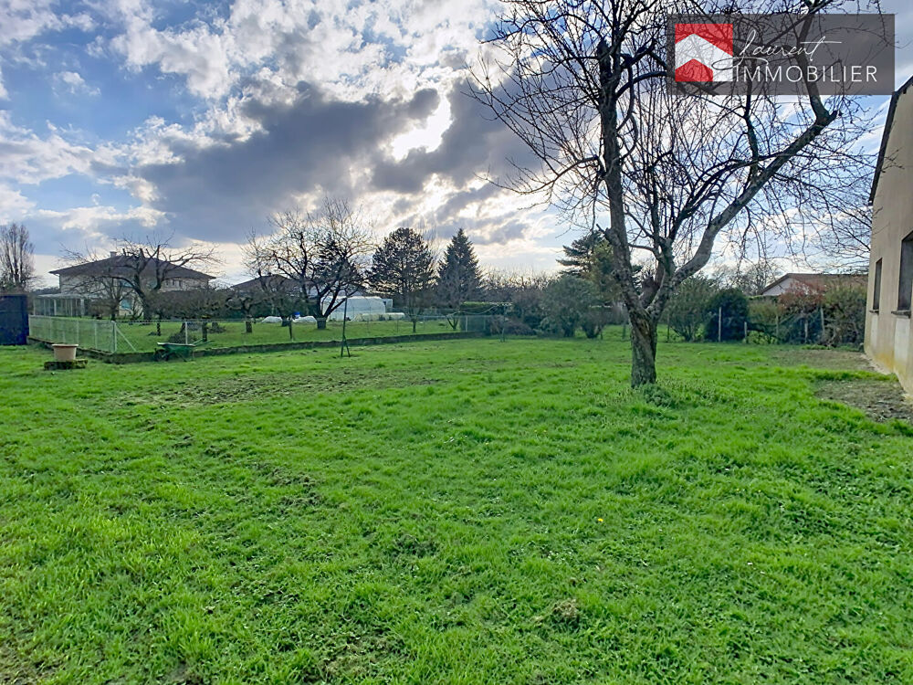 Maison familiale avec fort potentiel sur 2 373 m² de terrain - 01190 CHEVROUX